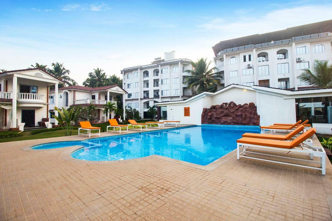 Span Suites & Villa Morjim Exterior photo